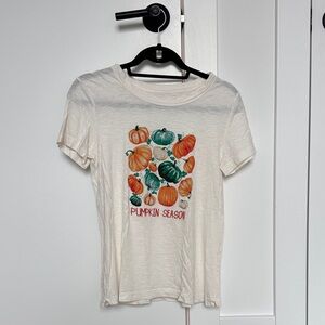 LOFT Cream Pumpkin Season Graphic Short Sleeve Tee